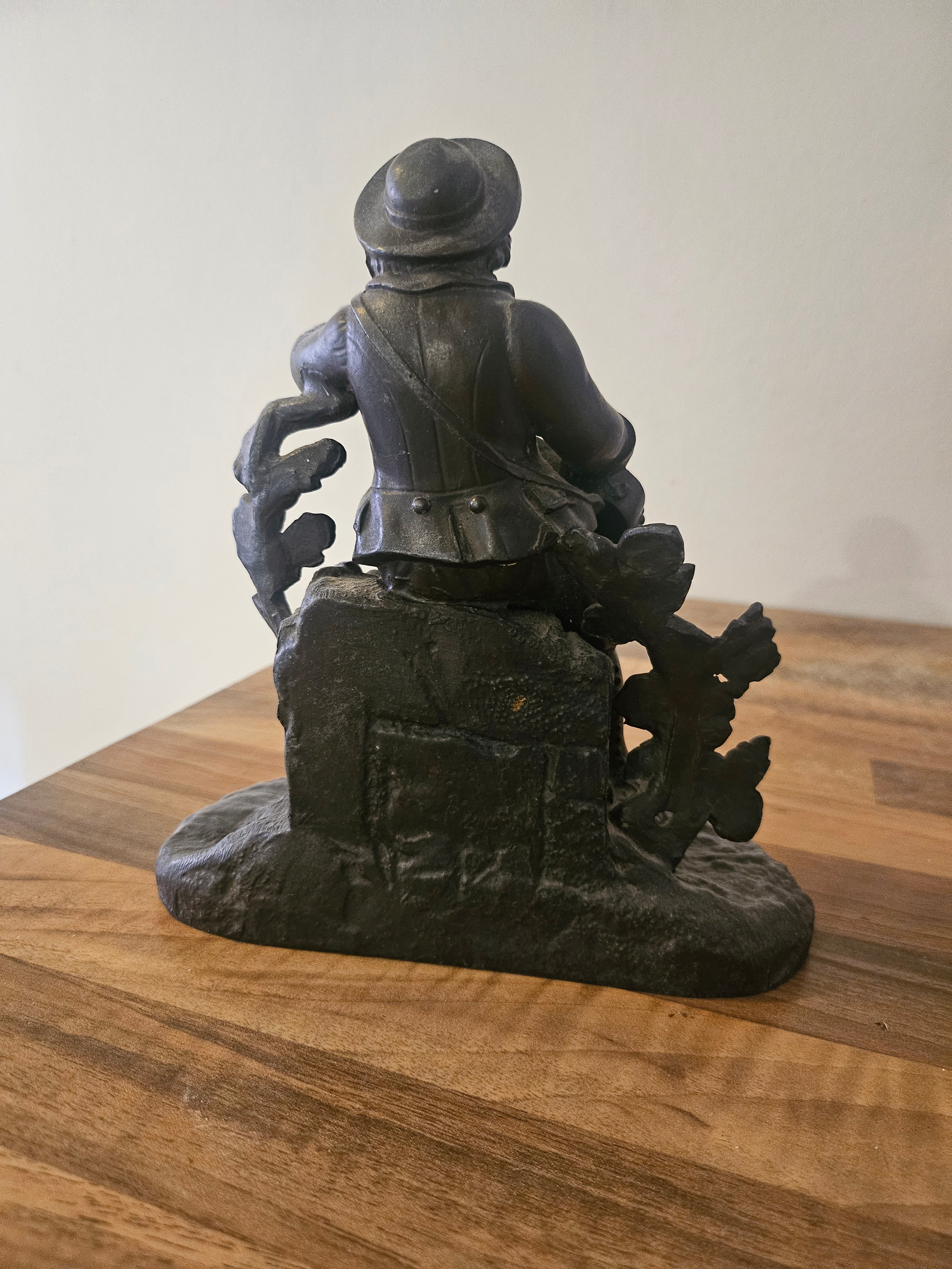 Statuette décorative "Le Troubadour" finition bronze